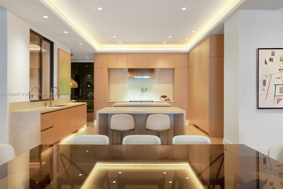 Interior, Kitchen, Recessed Lighting