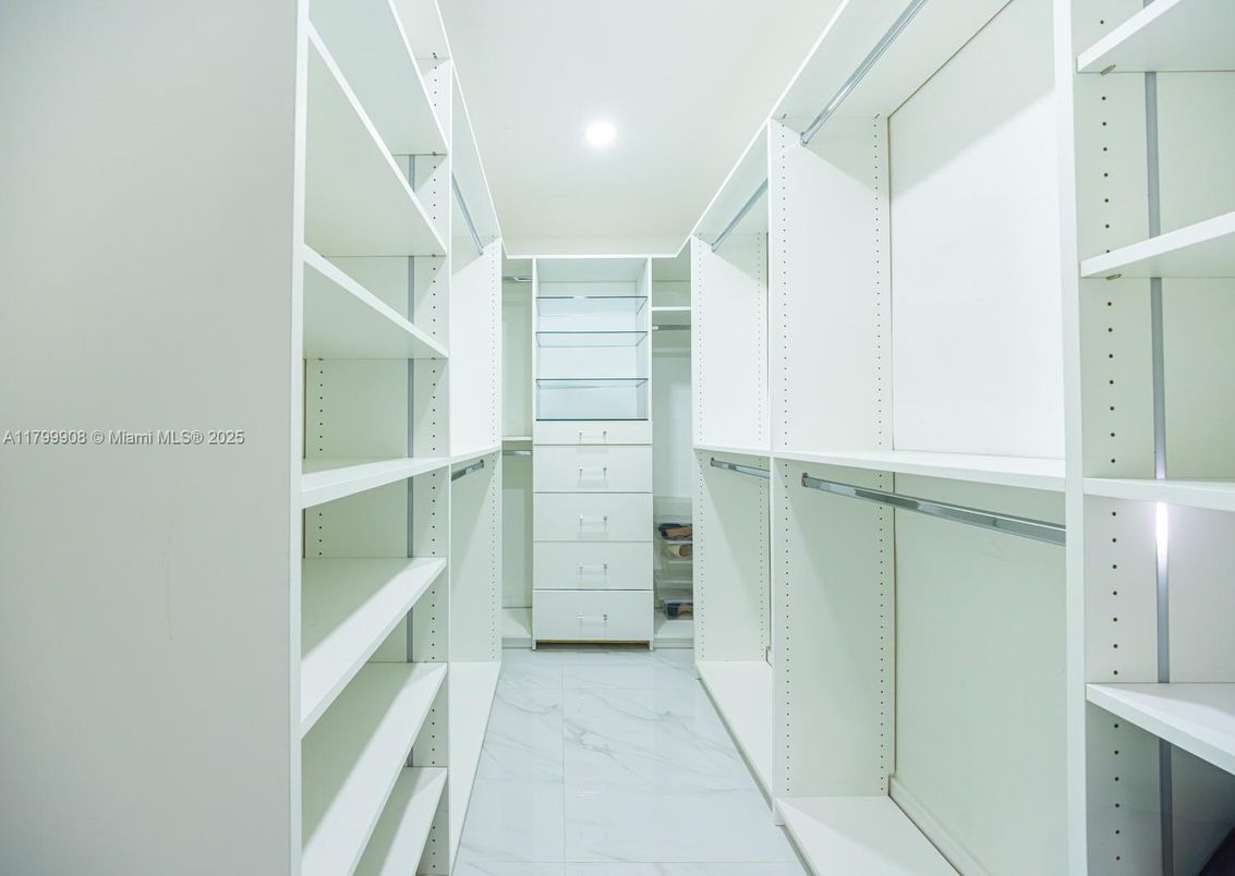 Interior, Marble, Recessed Lighting, Walk-in Closets