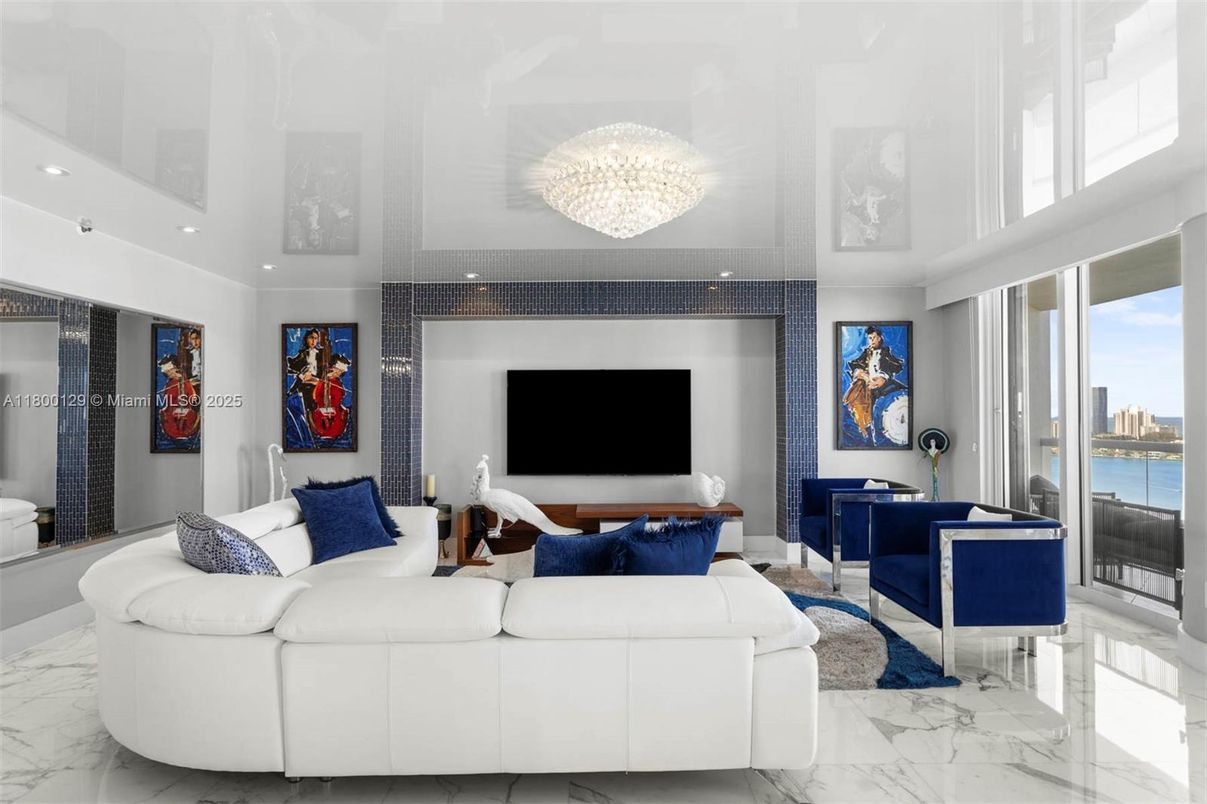 Chandelier, Interior, Living room, Marble, Piano, Recessed Lighting, Water