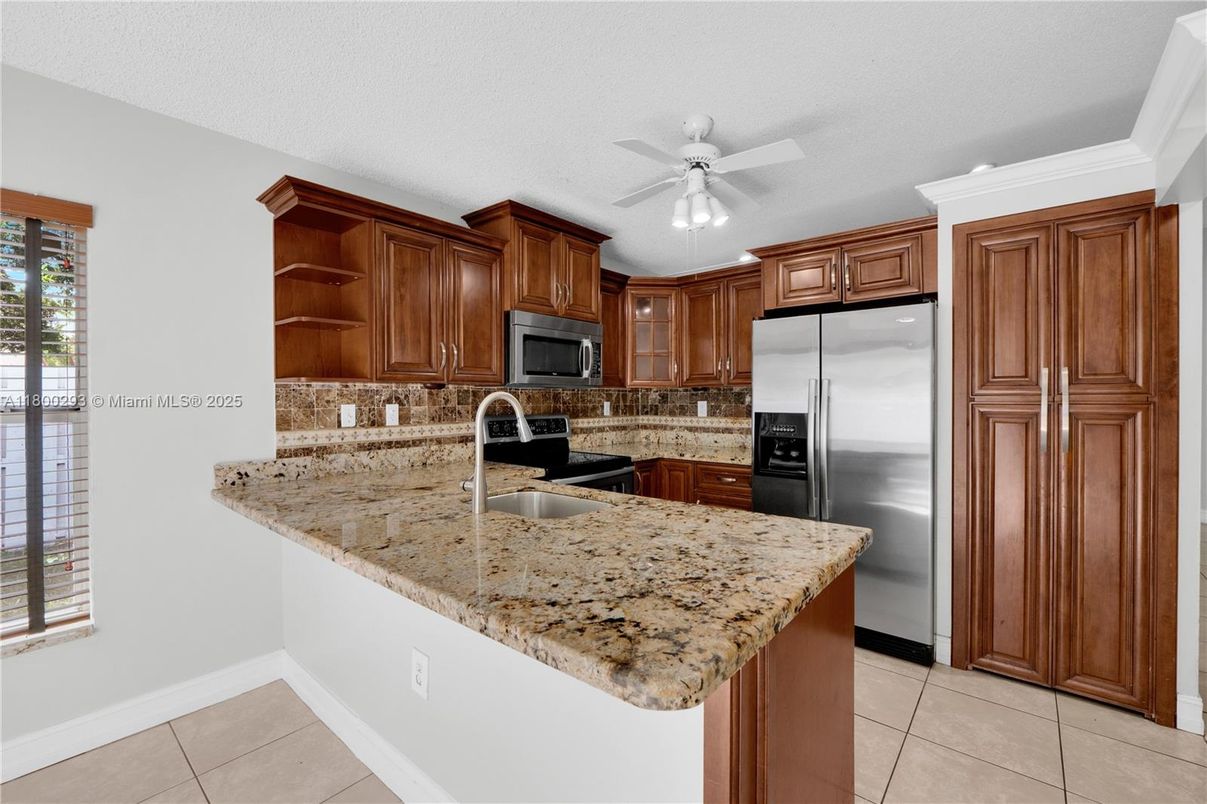 Interior, Kitchen, Stainless Steel Appliances
