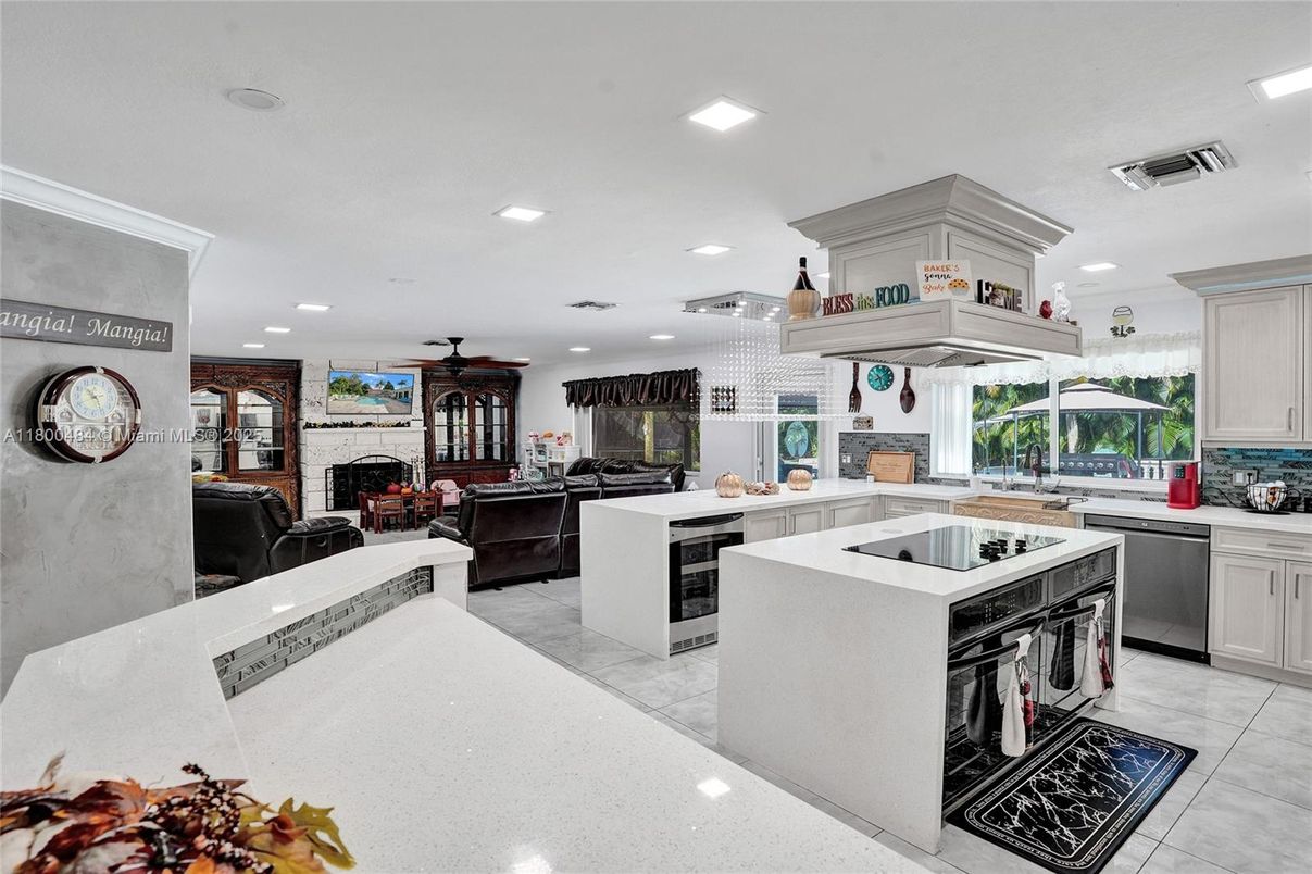 Fireplace, Interior, Kitchen, Living room, Recessed Lighting