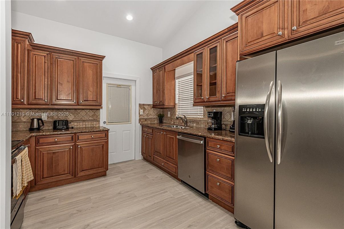 Interior, Kitchen, Recessed Lighting, Wood Texture Flooring