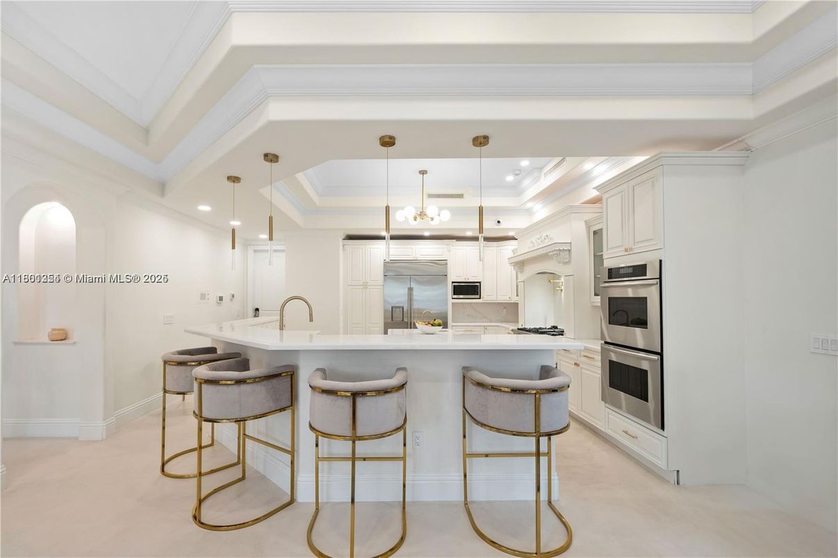 Interior, Kitchen, Pendant Lights, Recessed Lighting, Stainless Steel Appliances
