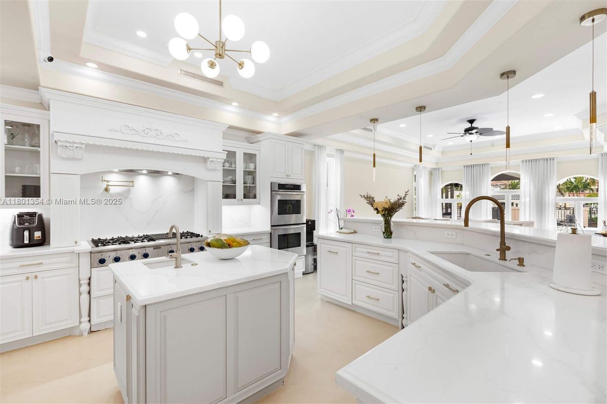 Interior, Kitchen, Pendant Lights, Recessed Lighting, Stainless Steel Appliances