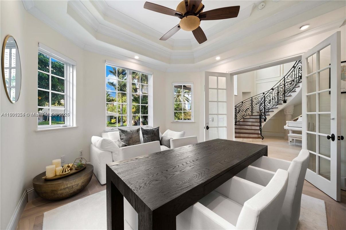 Dining room, Interior, Recessed Lighting, Wood Texture Flooring