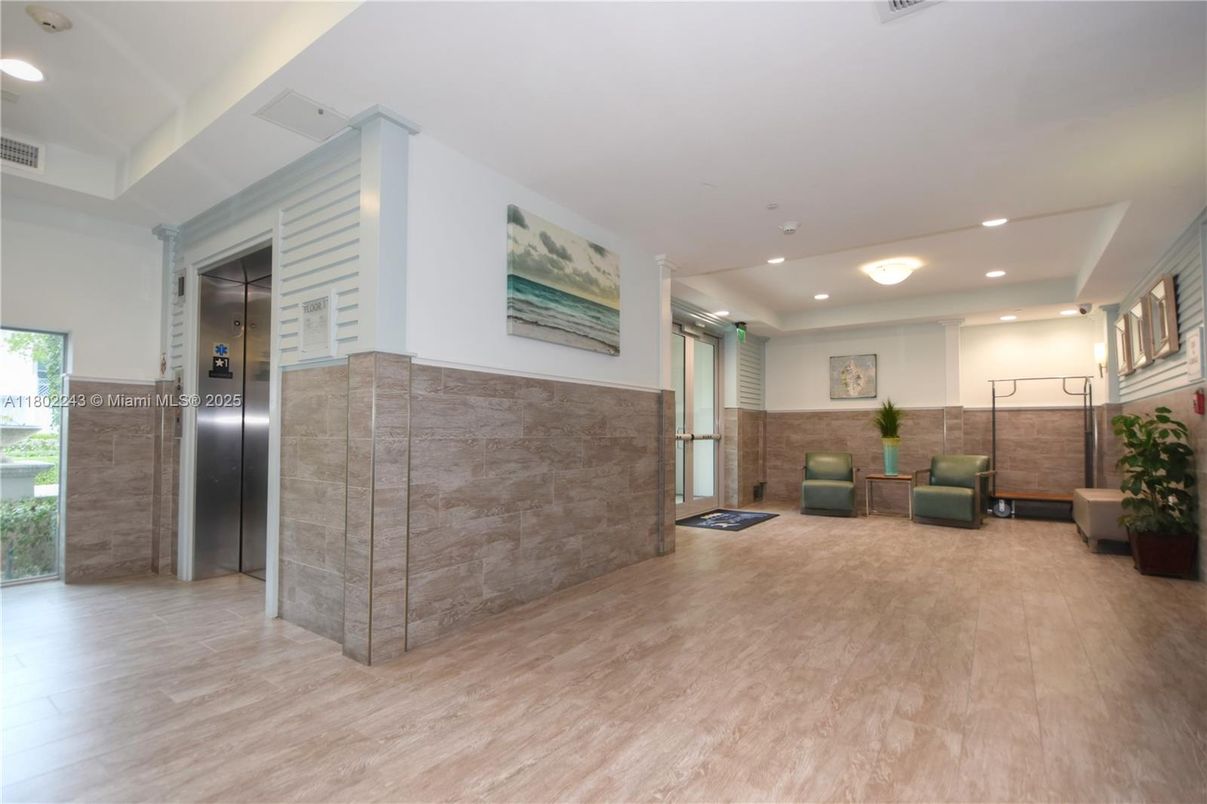 Elevator, Interior, Recessed Lighting, Wood Texture Flooring