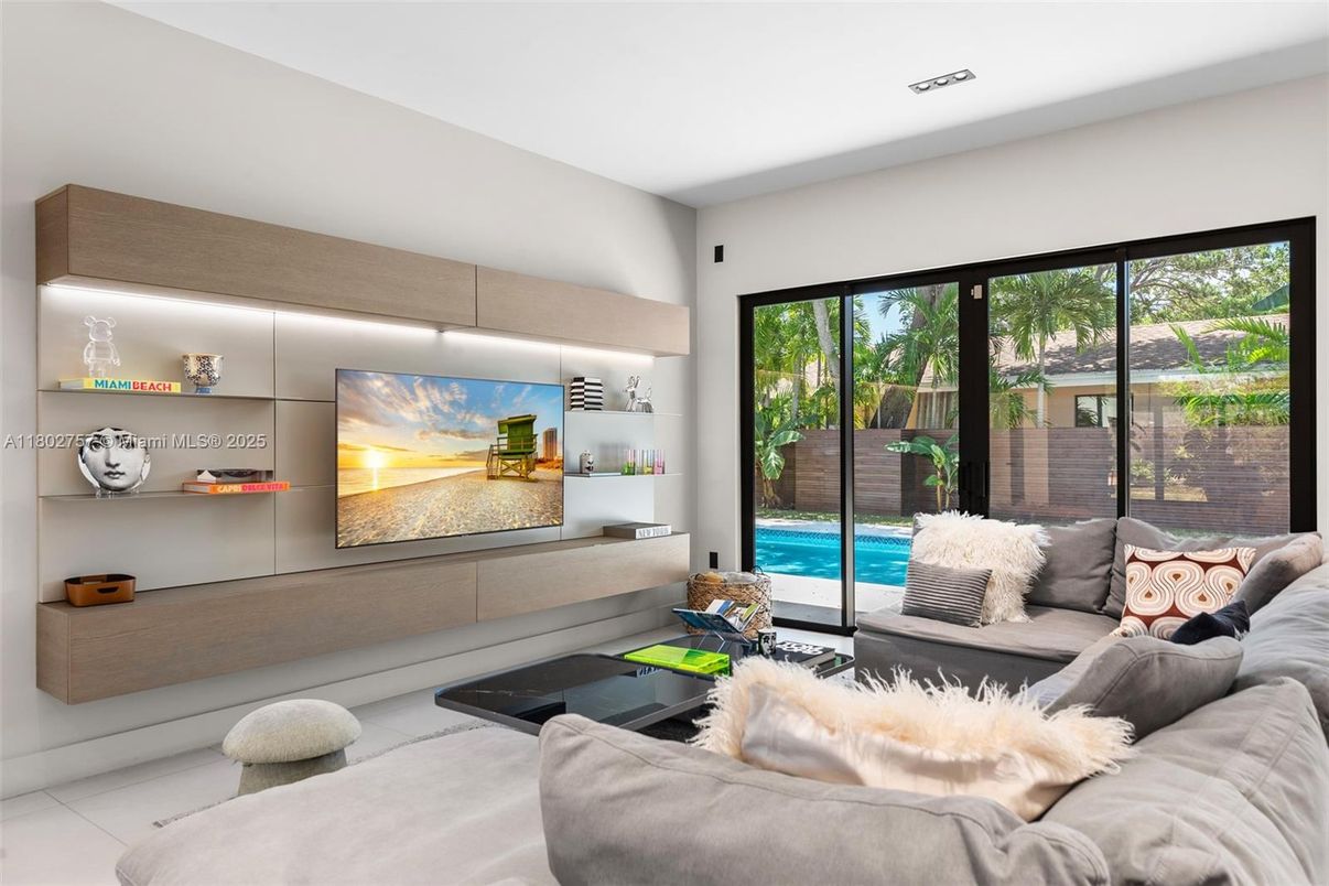 Interior, Living room