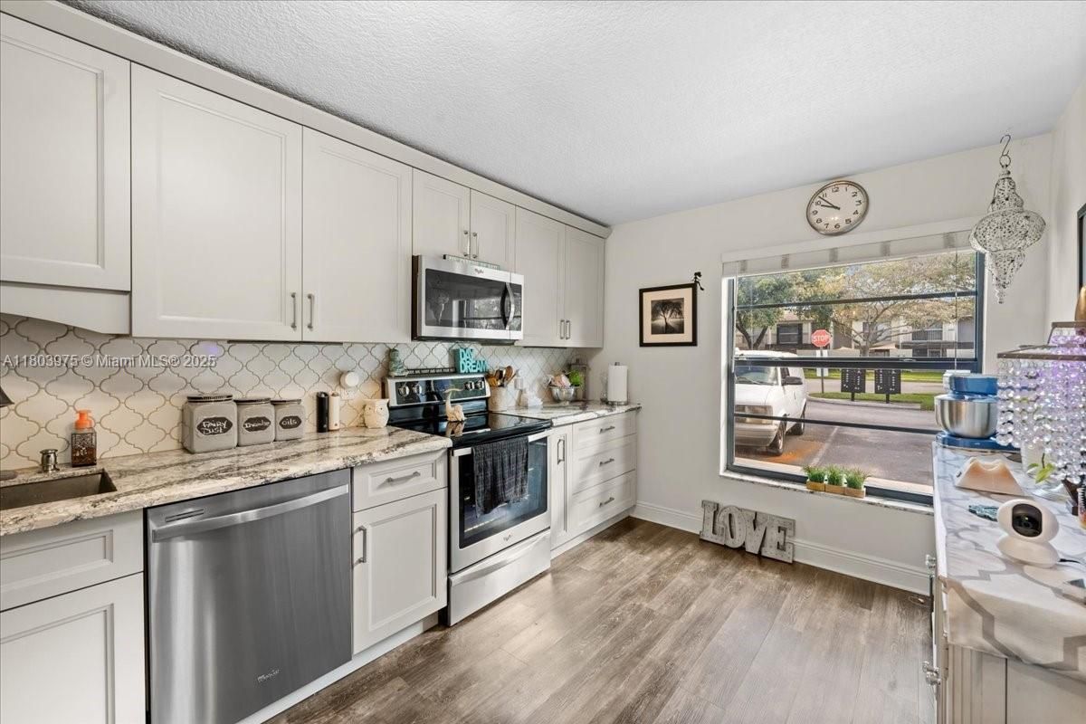 Interior, Kitchen, Stainless Steel Appliances, Wood Texture Flooring