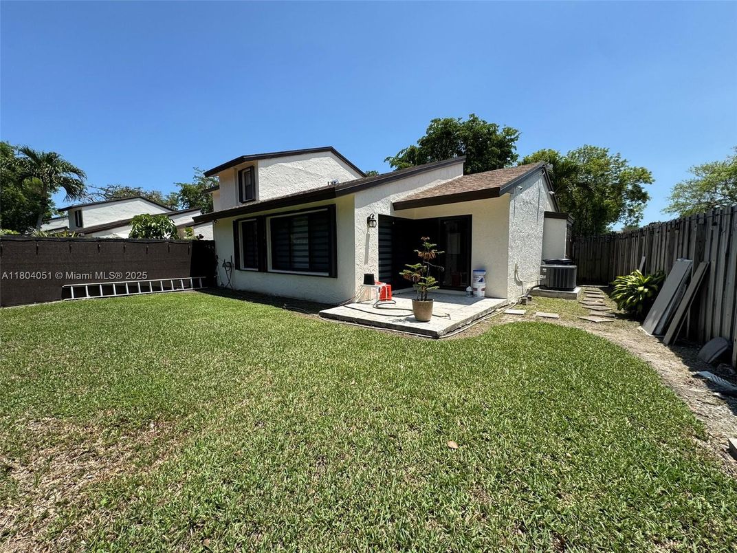 Backyard, Exterior