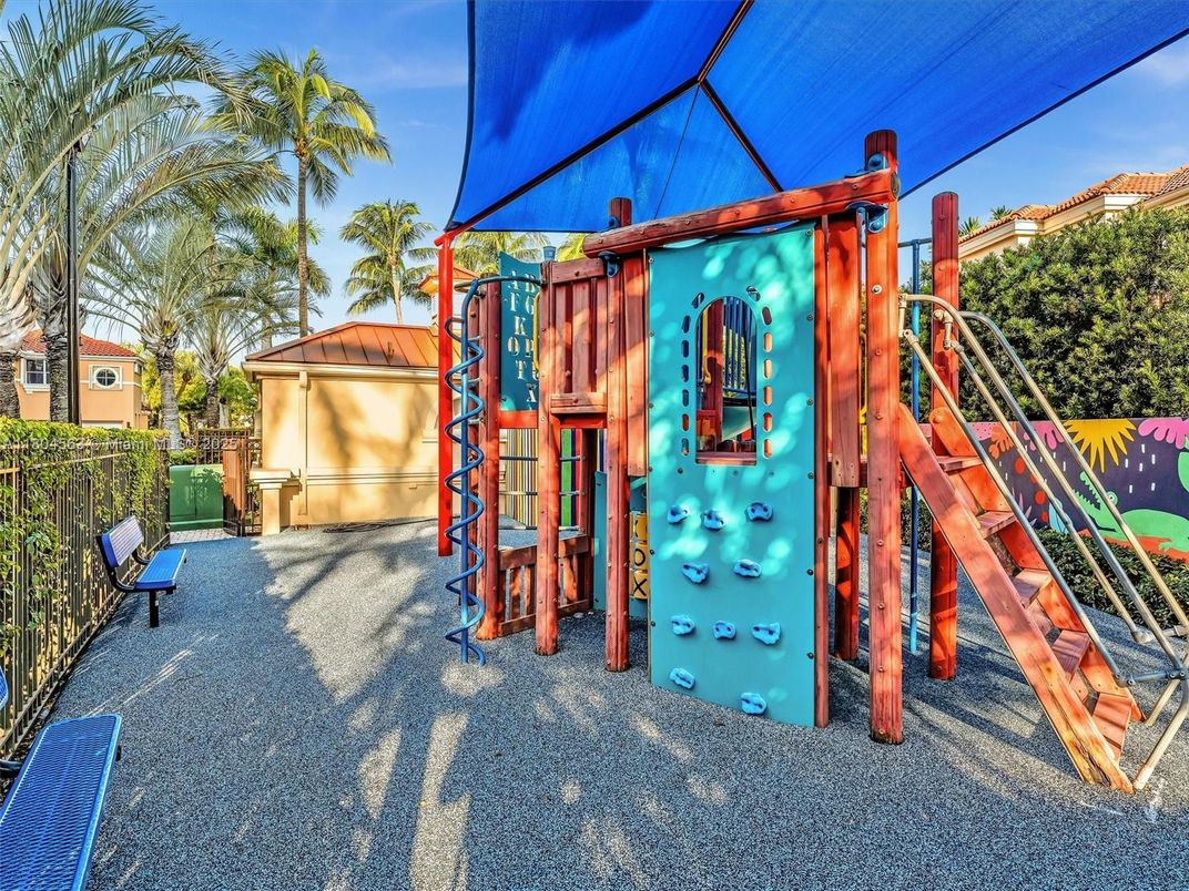 Backyard, Exterior, Playground