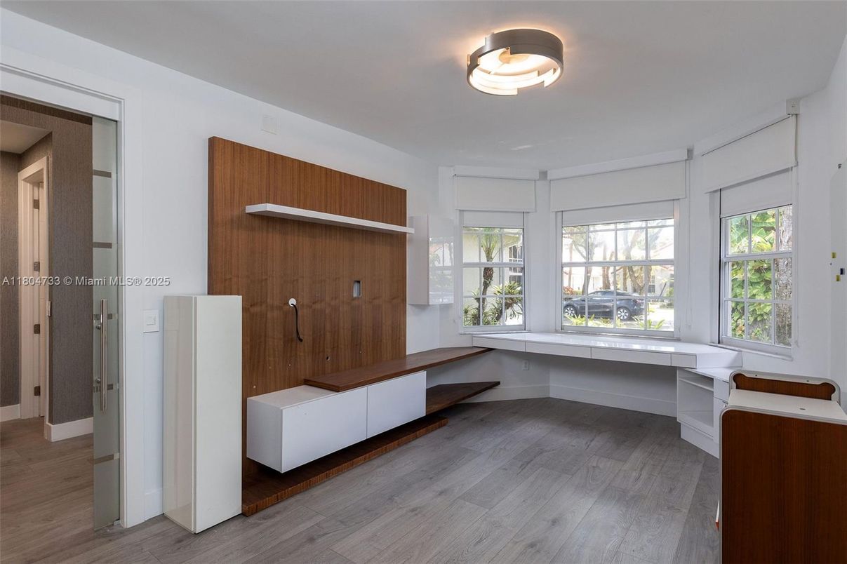 Interior, Wood Texture Flooring, Wooden Walls