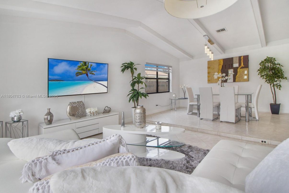 Dining room, Interior, Living room