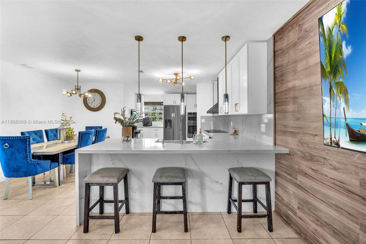 Interior, Kitchen, Pendant Lights, Stainless Steel Appliances, Water