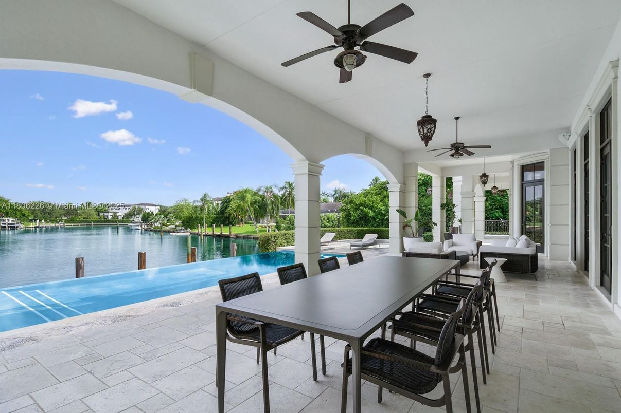 Exterior, Pool, Water