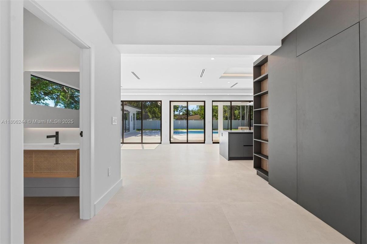 Interior, Recessed Lighting, Water