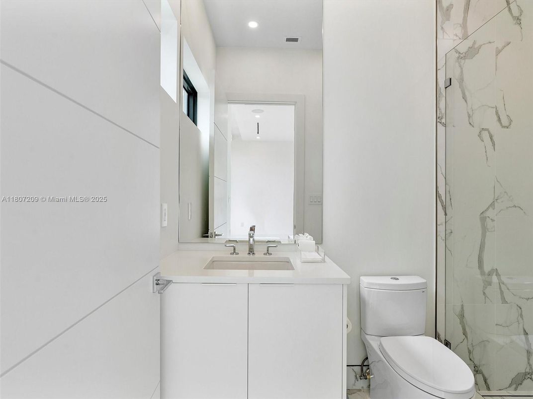 Bathroom, Interior, Marble Walls, Recessed Lighting