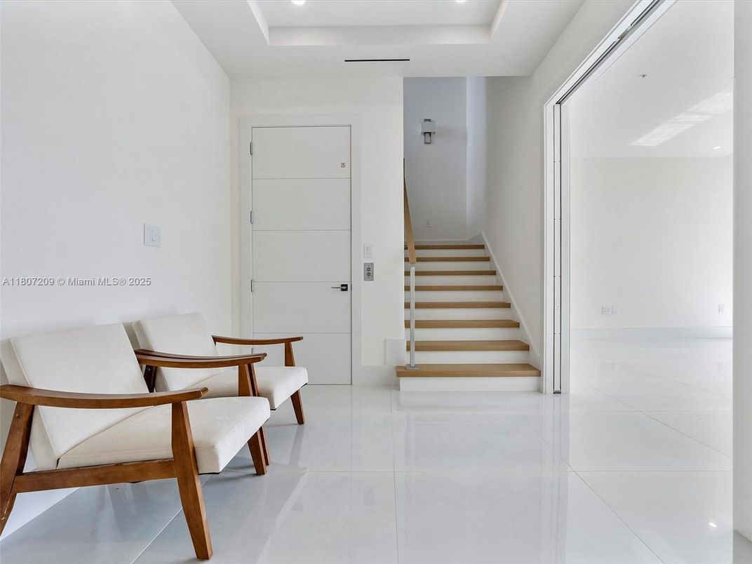 Interior, Recessed Lighting