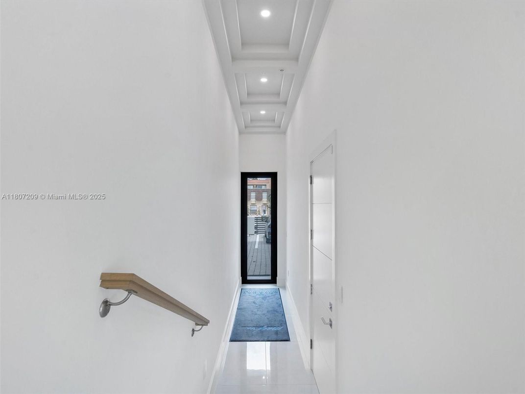 Interior, Recessed Lighting