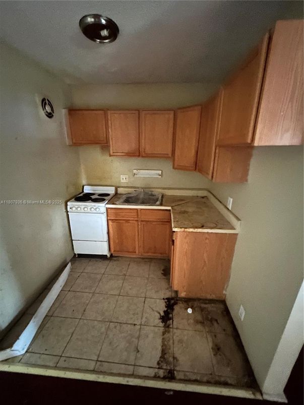 Interior, Kitchen