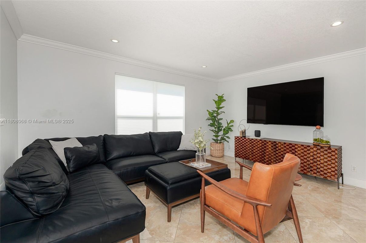 Interior, Living room, Recessed Lighting