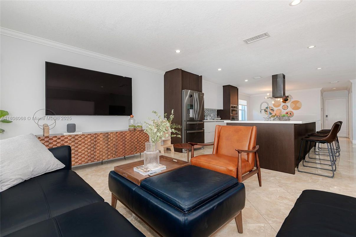 Interior, Kitchen, Living room, Recessed Lighting