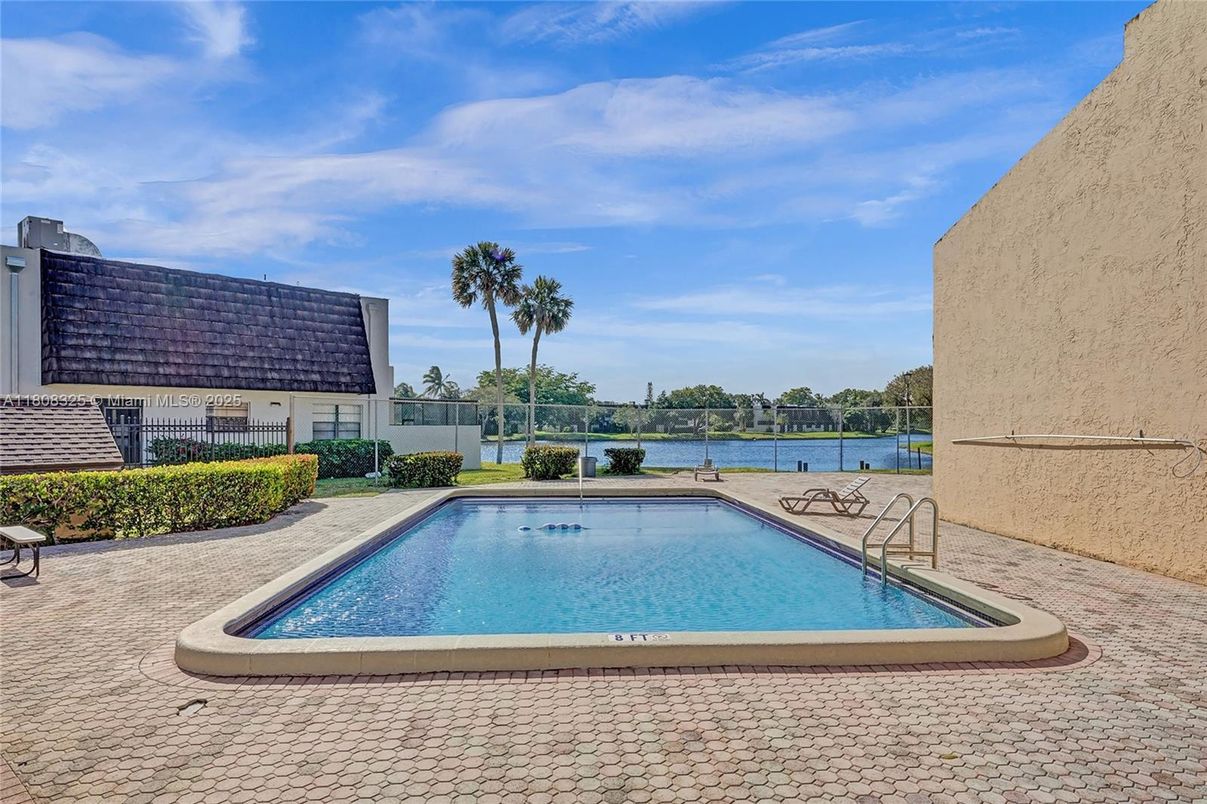 Exterior, Pool, Water