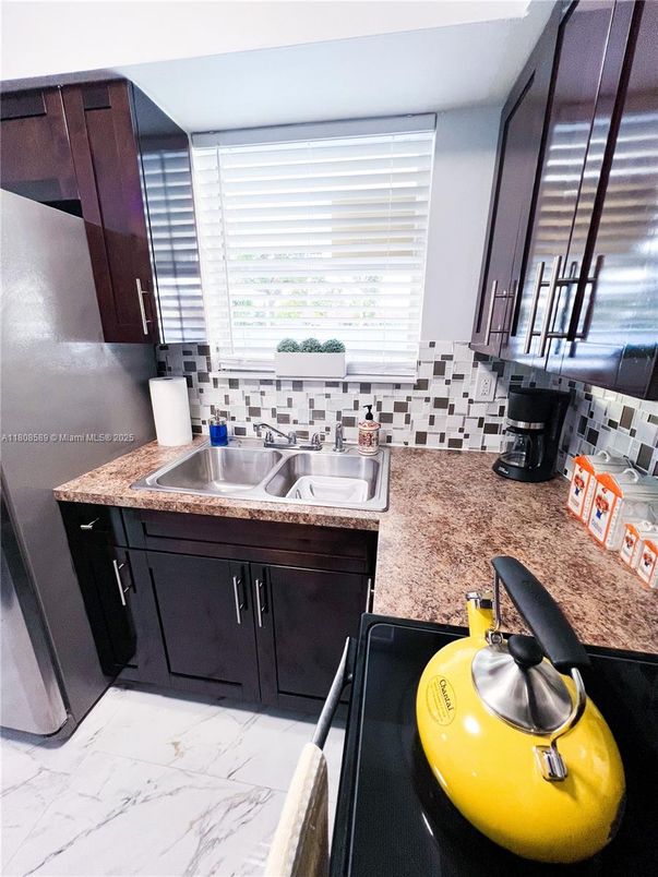 Interior, Kitchen, Marble