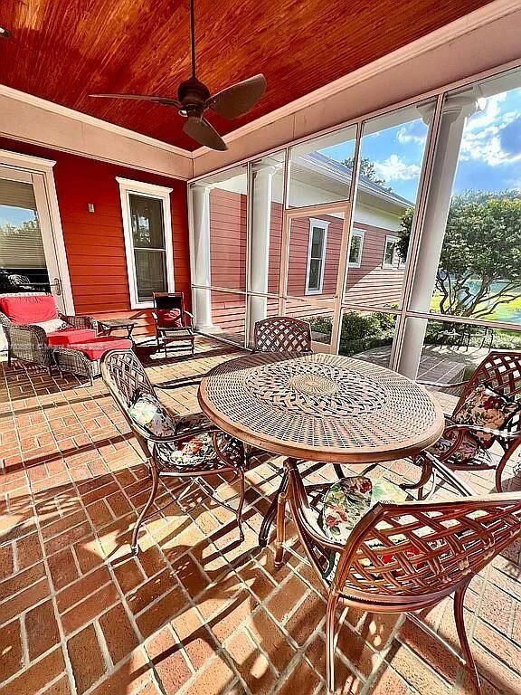 Exterior, Interior, Sun Room
