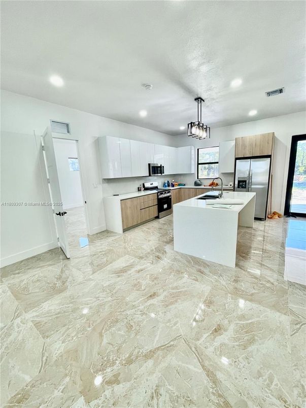 Chandelier, Interior, Kitchen, Pendant Lights, Recessed Lighting, Stainless Steel Appliances