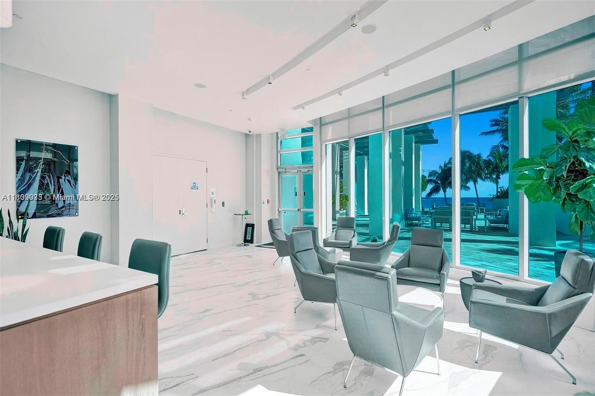 Interior, Living room, Marble, Recessed Lighting, Water