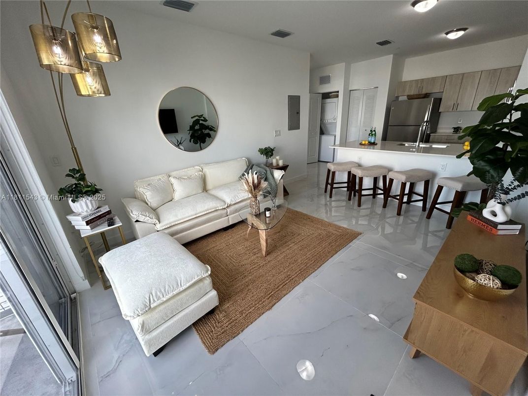 Interior, Kitchen, Living room, Pendant Lights, Stainless Steel Appliances