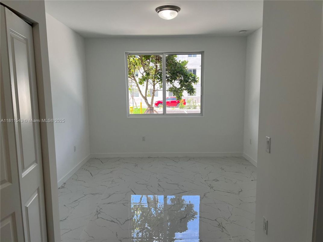 Empty room, Interior, Marble