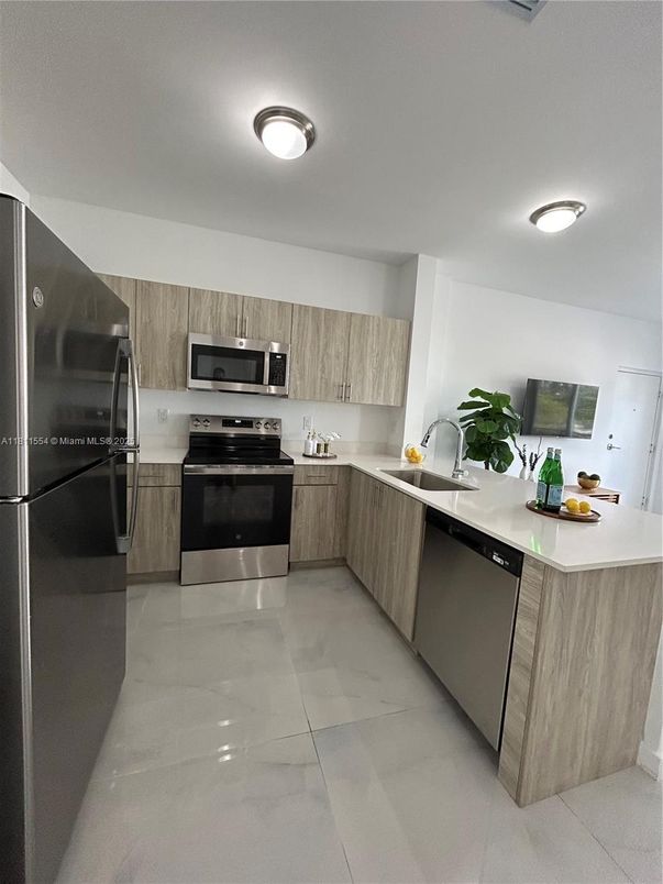 Interior, Kitchen, Stainless Steel Appliances