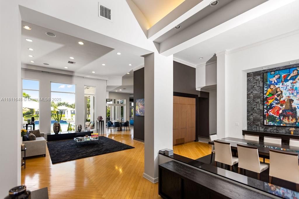 Dining room, Interior, Living room, Recessed Lighting, Water, Wood Texture Flooring