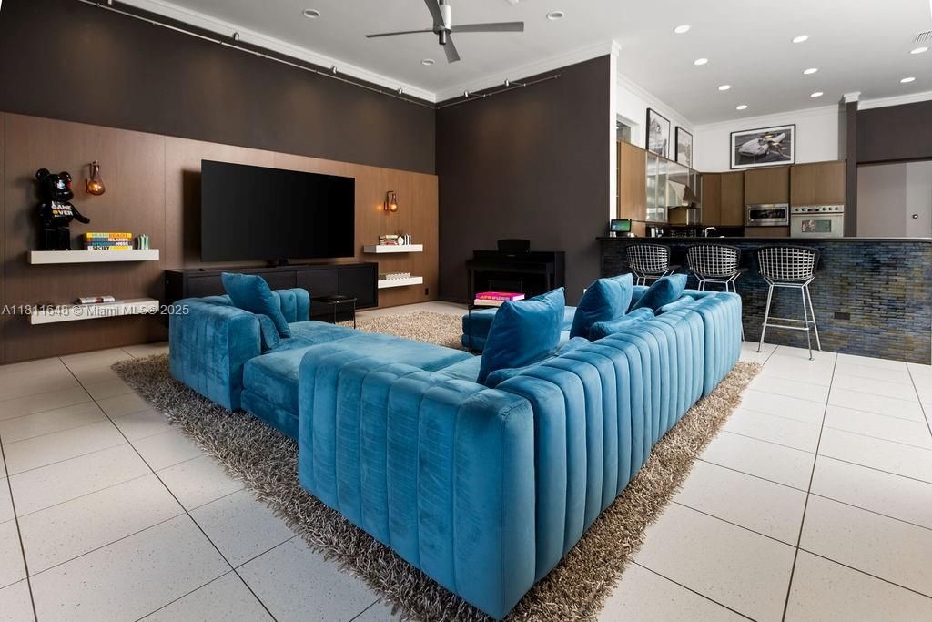 Interior, Kitchen, Living room, Recessed Lighting