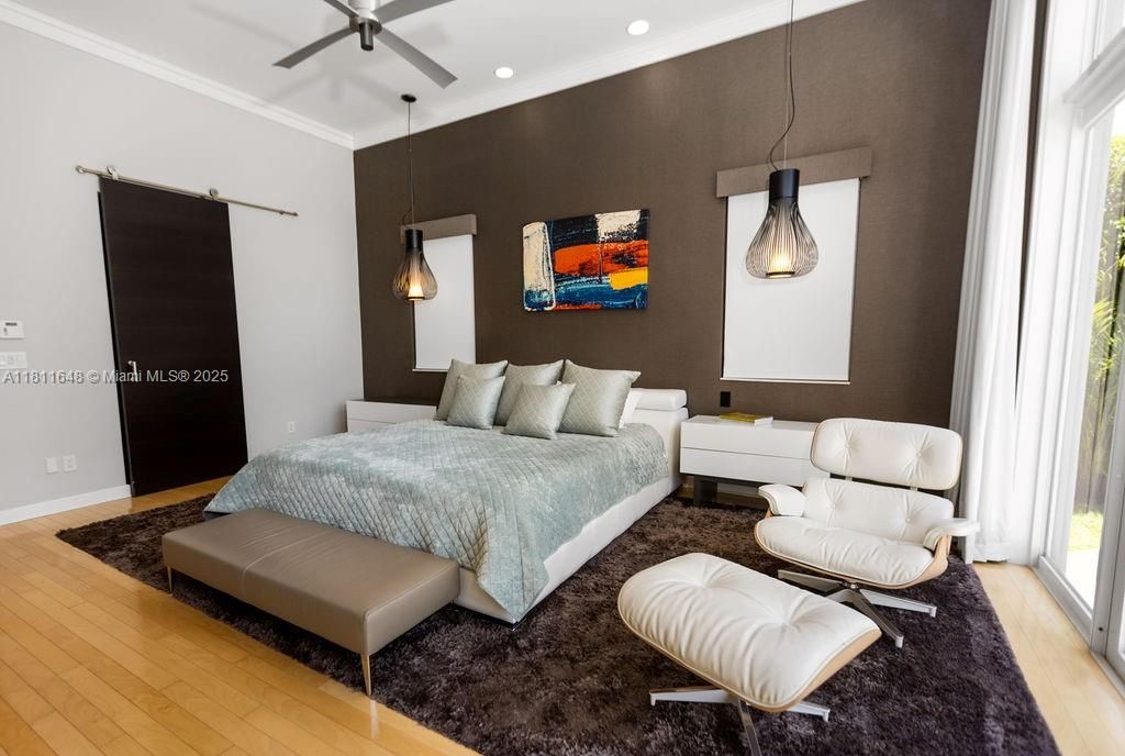 Bedroom, Interior, Pendant Lights, Recessed Lighting, Wood Texture Flooring