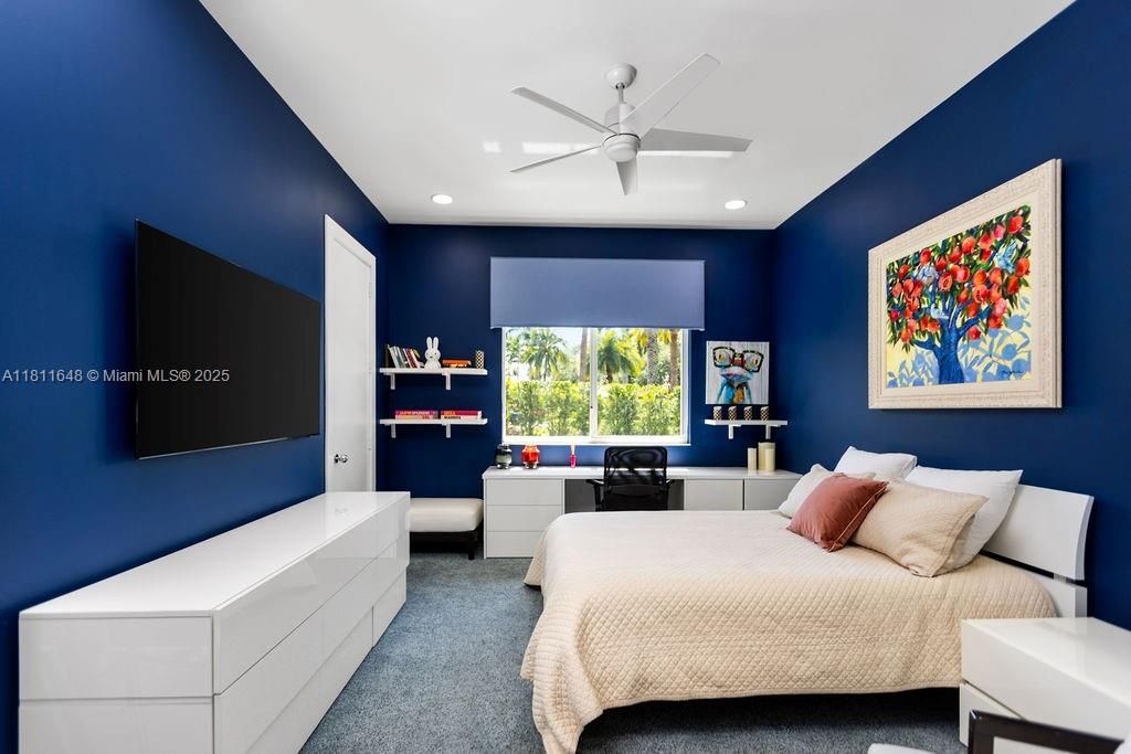 Bedroom, Interior, Recessed Lighting