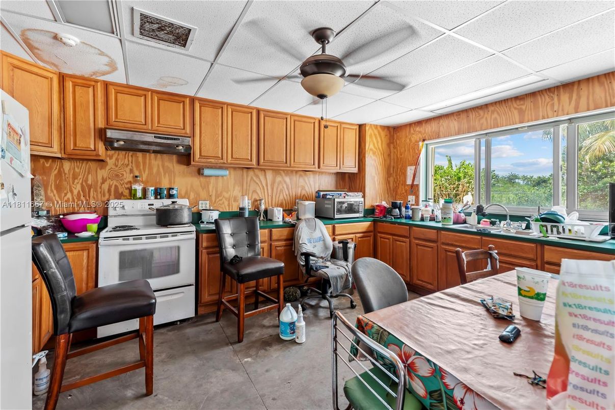 Interior, Kitchen