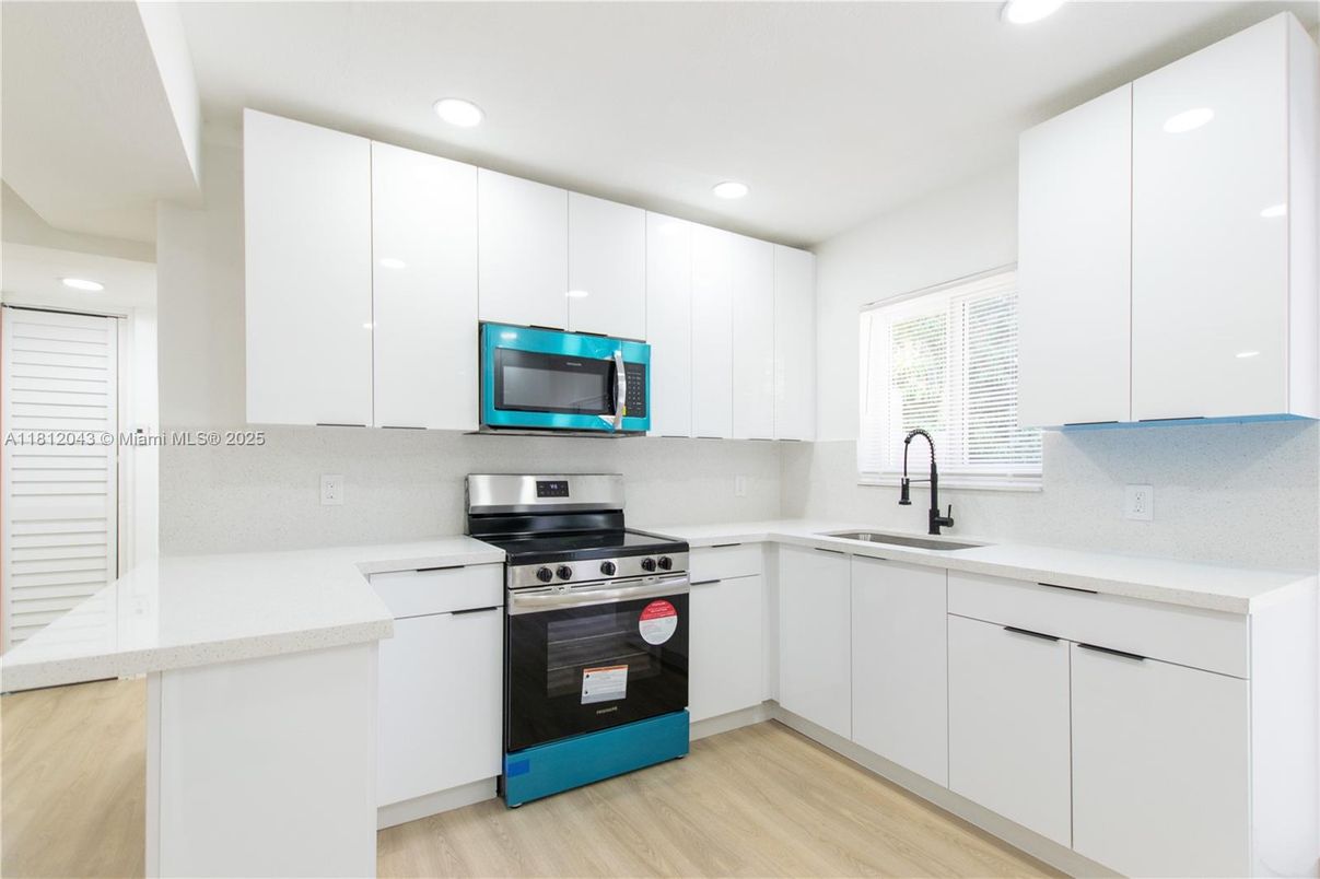 Interior, Kitchen, Recessed Lighting, Stainless Steel Appliances, Wood Texture Flooring