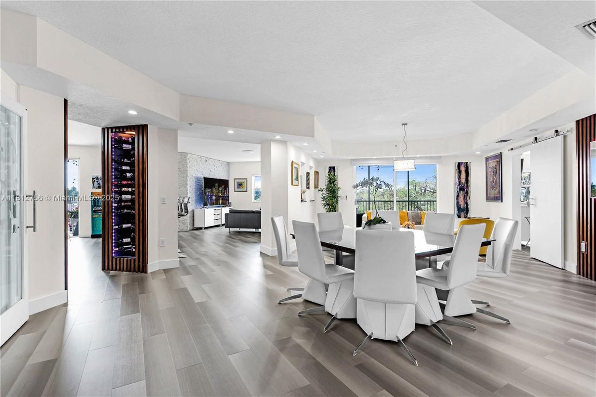Dining room, Interior, Pendant Lights, Recessed Lighting, Wine Storage, Wood Texture Flooring