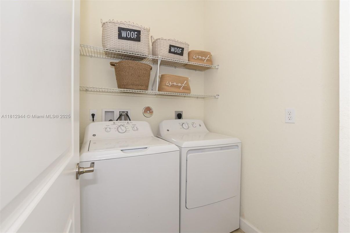 Interior, Utility Closets, Washer