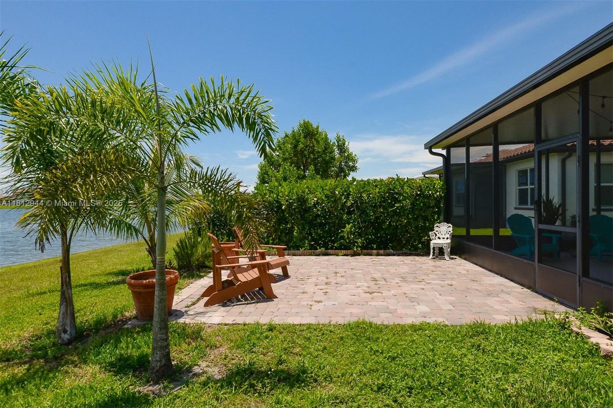 Backyard, Exterior, Water