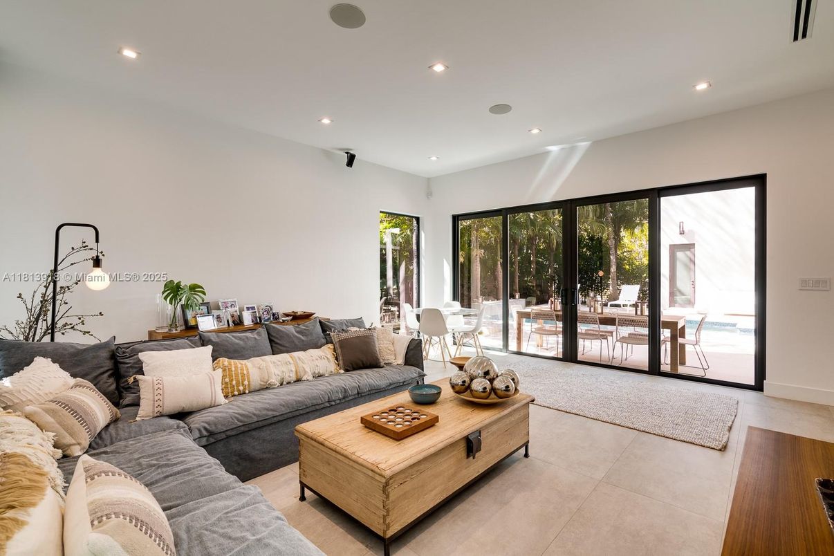 Interior, Living room, Recessed Lighting