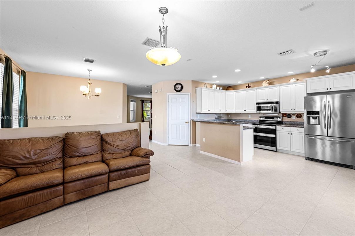 Chandelier, Interior, Kitchen, Pendant Lights, Recessed Lighting, Stainless Steel Appliances