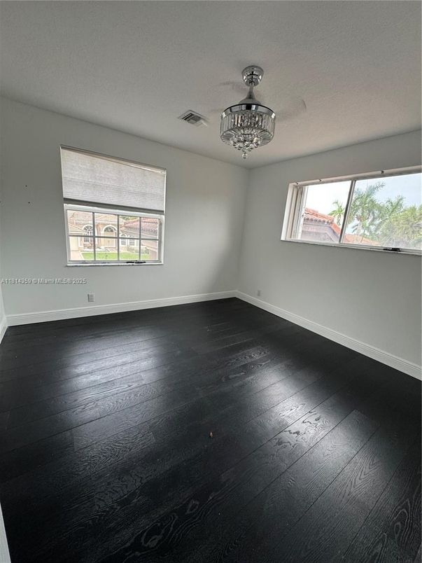 Chandelier, Empty room, Interior, Wood Texture Flooring