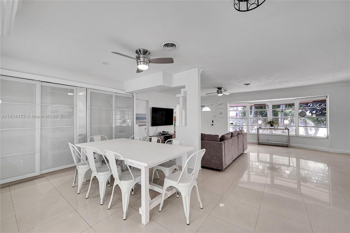 Dining room, Interior, Living room