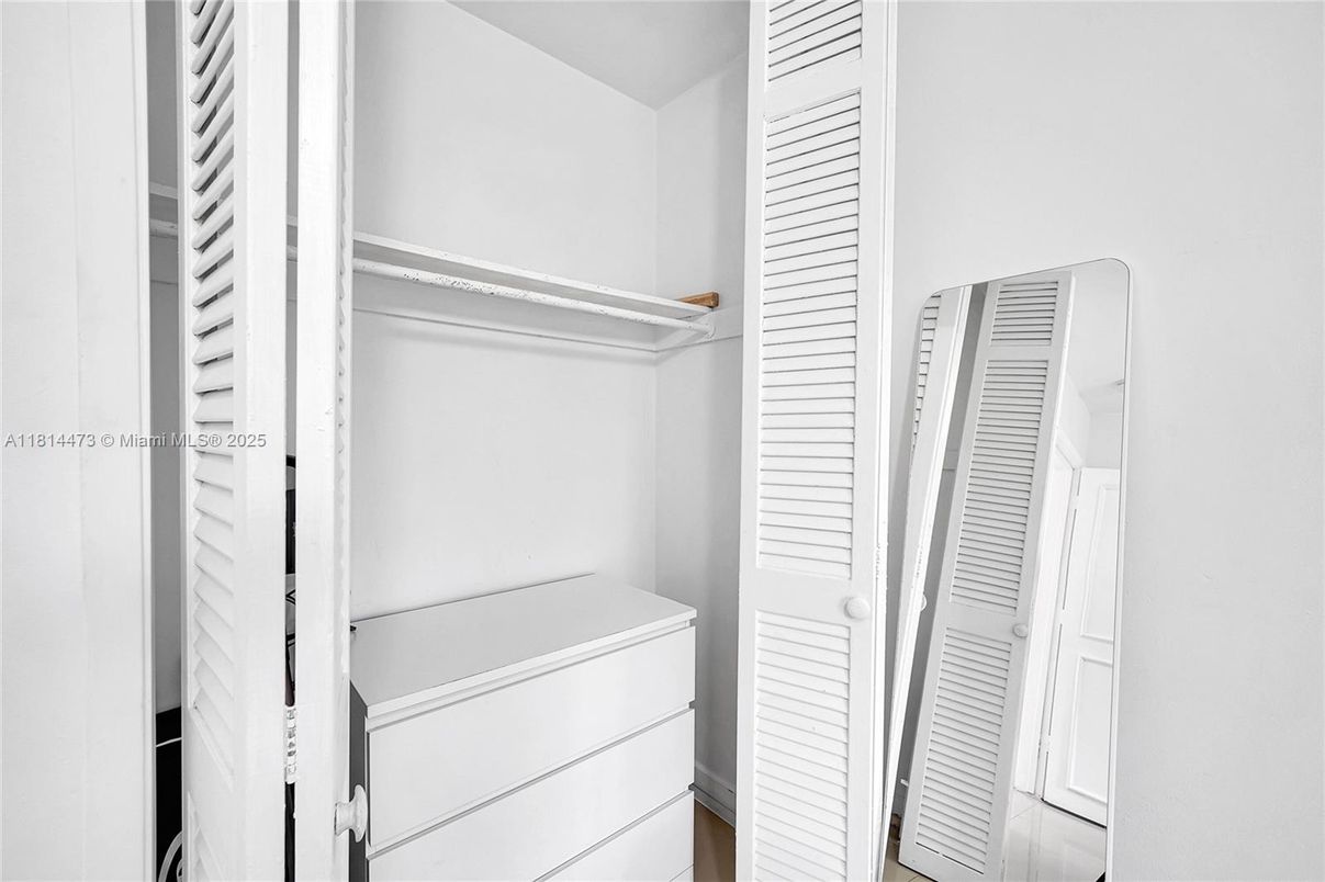 Interior, Utility Closets, Washer