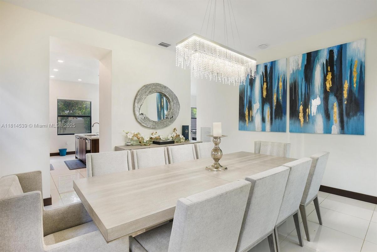 Chandelier, Dining room, Interior, Recessed Lighting