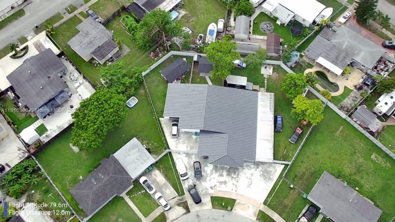 Exterior, Drone