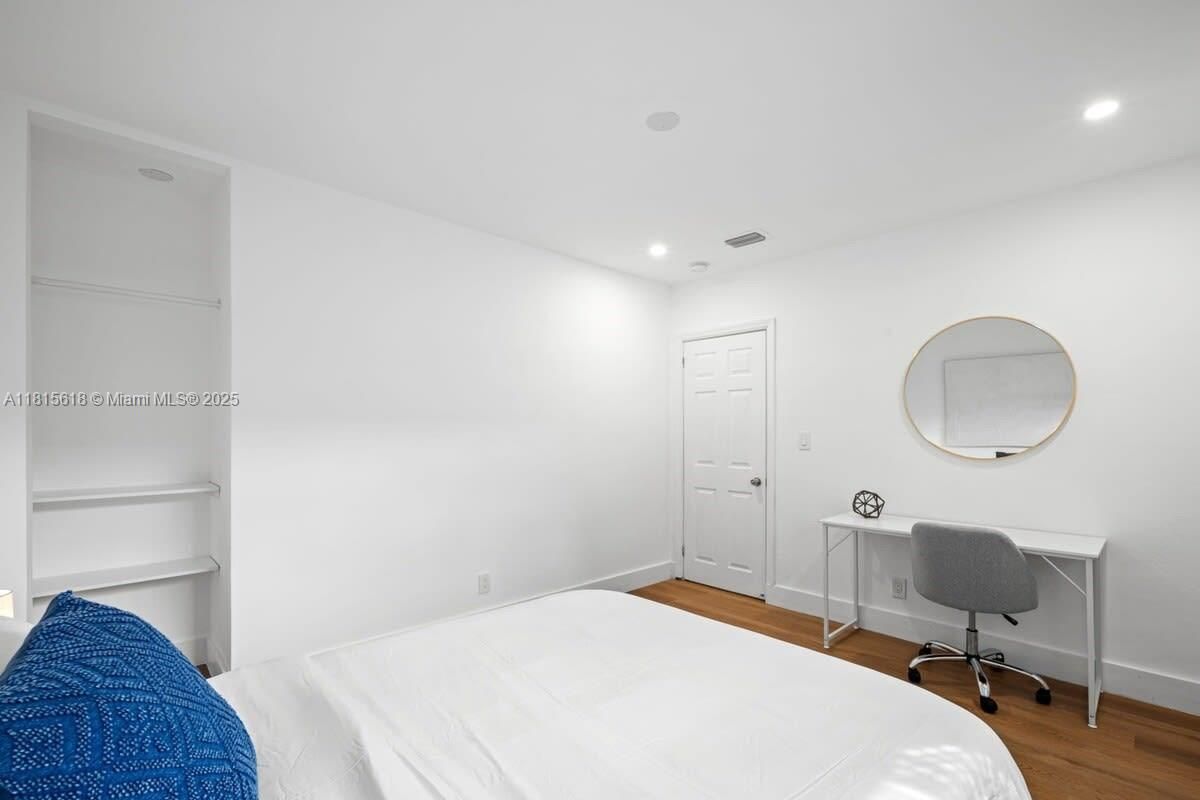 Bedroom, Home Office, Interior, Recessed Lighting, Wood Texture Flooring